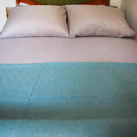 Mi Casa Es Tu Casa *